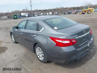 2016 Nissan Altima 2.5 SL with VIN 1N4AL3AP2GC184932, listed as a IAAI auction lot 41804598 with 253,311 mi miles. Bid and sale history available at carsss.com. Image 3.