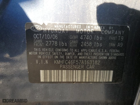 2007 Hyundai Azera SE with VIN KMHFC46F57A163182, listed as a Copart auction lot 37232464 with 194,239 mi miles and Non Repairable. Bid and sale history available at carsss.com. Image 12.