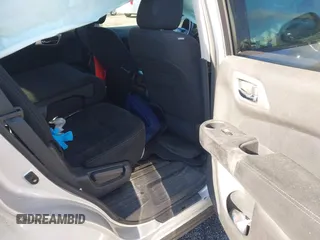 2013 Nissan Pathfinder Platinum with VIN 5N1AR2MM5DC676687, listed as a IAAI auction lot 42178495 with 71,937 mi miles and . Bid and sale history available at DreamBid. Image 8.
