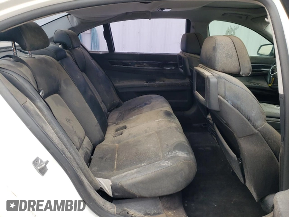 2011 BMW 7 Series 740Li with VIN WBAKB4C55BC575033, listed as a Copart auction lot 42975365 with 130,247 mi miles and Clean title. Bid and sale history available at DreamBid. Image 10.