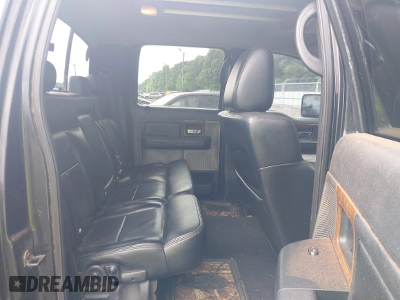 2004 Ford F-150 XLT with VIN 1FTPW145X4FA33342, listed as a IAAI auction lot 42243447 with 177,787 mi miles and . Bid and sale history available at DreamBid. Image 8.