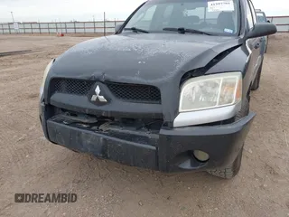 2008 Mitsubishi Raider LS with VIN 1Z7HC28K18S588457, listed as a IAAI auction lot 41597701 with 155,343 mi miles. Bid and sale history available at carsss.com. Image 6.