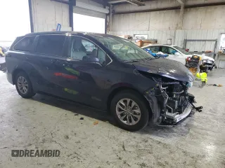 2023 Toyota Sienna LE with VIN 5TDKRKEC3PS146087, listed as a Copart auction lot 82426934 with 52,580 mi miles and Salvage Title. Bid and sale history available at carsss.com. Image 4.