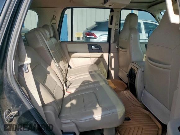 2004 Ford Expedition Eddie Bauer z VIN 1FMFU17L94LB02594, wystawiony jako Copart lot #55357975 z przebiegiem 104 450 mil mil oraz Szkoda całkowita • Salvage title. Historia ofert i sprzedaży dostępna na DreamBid. Obrazek 11.