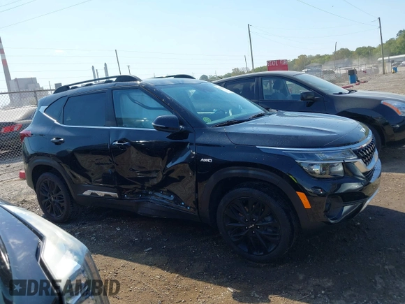 2023 Kia Seltos Nightfall with VIN KNDEUCA2XP7427604, listed as a IAAI auction lot 40319974 with 15,279 mi miles. Bid and sale history available at carsss.com. Image 13.