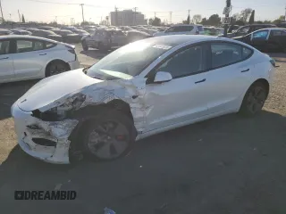 2023 Tesla Model 3 z VIN 5YJ3E1EA8PF405962, wystawiony jako Copart lot #42441925 z przebiegiem 32 130 mil mil oraz Szkoda całkowita • Salvage title. Historia ofert i sprzedaży dostępna na DreamBid. Obrazek 1.