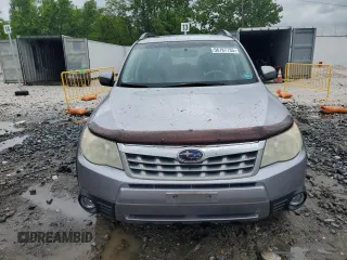 2011 Subaru Forester X Limited z VIN JF2SHAECXBH740090, wystawiony jako Copart lot #56787735 z przebiegiem 158 096 mil mil oraz Czysty tytuł • Clean title. Historia ofert i sprzedaży dostępna na DreamBid. Obrazek 5.