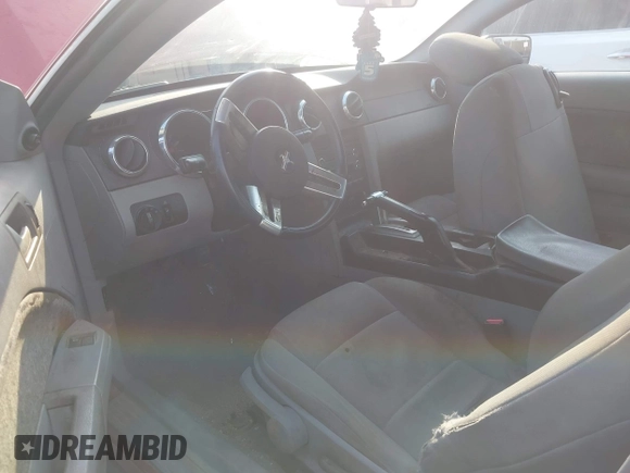 2008 Ford Mustang Deluxe with VIN 1ZVHT80N085207259, listed as a IAAI auction lot 42576121 with 122,089 mi miles and . Bid and sale history available at DreamBid. Image 5.