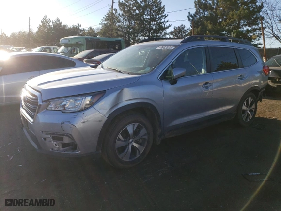 2019 Subaru Ascent Premium with VIN 4S4WMAFDXK3472282, listed as a Copart auction lot 46962693 with 33,154 mi miles. Bid and sale history available at carsss.com. Image 1.