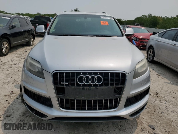 2011 Audi Q7 S line z VIN WA1DGAFE8BD003532, wystawiony jako Copart lot #59316735 z przebiegiem 128 498 mil mil oraz Czysty tytuł • Clean title. Historia ofert i sprzedaży dostępna na DreamBid. Obrazek 5.