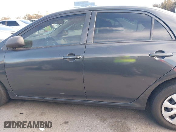 2009 Toyota Corolla with VIN 1NXBU40E49Z105013, listed as a IAAI auction lot 42004417 with 350,091 mi miles. Bid and sale history available at carsss.com. Image 14.