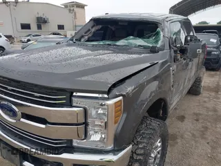 2019 Ford F-250 XL с VIN 1FT7W2BT6KEF11749, выставлен на аукционе IAAI как лот 42200362 с пробегом 148 508 миль миль и . История ставок и продаж доступна на DreamBid. Изображение 6.