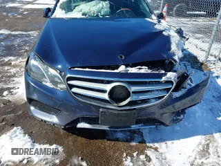 2014 Mercedes-Benz E 550 Sport with VIN WDDHF9BB5EA923294, listed as a IAAI auction lot 41588318 with 141,510 mi miles and . Bid and sale history available at DreamBid. Image 21.