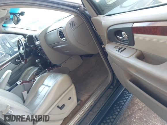2006 GMC Envoy Denali z VIN 1GKES66M566127558, wystawiony jako IAAI lot #42462269 z przebiegiem 167 046 mil mil oraz . Historia ofert i sprzedaży dostępna na DreamBid. Obrazek 5.