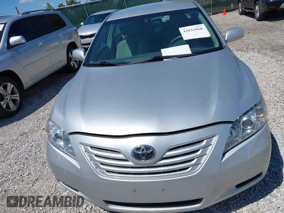 2009 Toyota Camry with VIN 4T1BE46K39U307433, listed as a IAAI auction lot 42031068 with 259,811 mi miles. Bid and sale history available at carsss.com. Image 6.