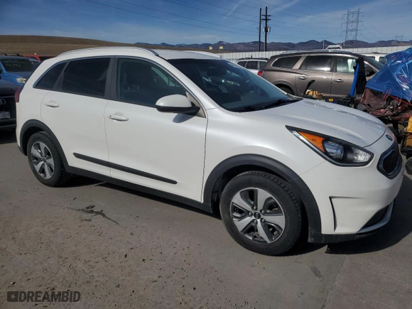2017 Kia Niro FE with VIN KNDCB3LC1H5045204, listed as a Copart auction lot 48824085 with 125,945 mi miles and Clean Title. Bid and sale history available at carsss.com. Image 4.