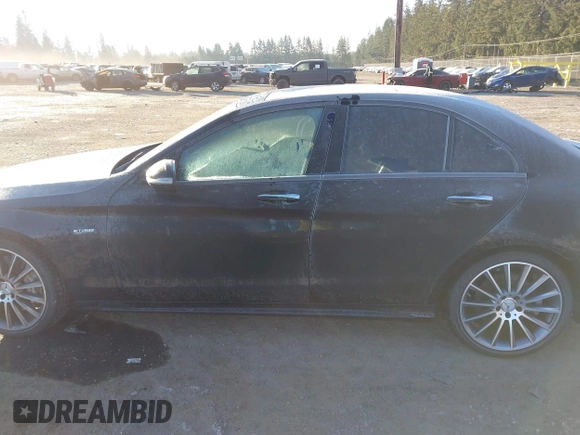 2017 Mercedes-Benz C 43 AMG with VIN 55SWF6EBXHU202314, listed as a IAAI auction lot 41402555 with 73,669 mi miles and . Bid and sale history available at DreamBid. Image 14.