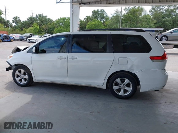 2014 Toyota Sienna LE AAS with VIN 5TDKK3DC2ES513425, listed as a IAAI auction lot 42107820 with 367,844 mi miles and . Bid and sale history available at carsss.com. Image 15.