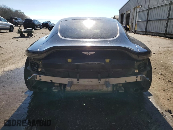 2020 Aston Martin Vantage z VIN SCFSMGAWXLGN02889, wystawiony jako Copart lot #41468605 z przebiegiem 21 815 mil mil oraz Szkoda całkowita • Salvage title. Historia ofert i sprzedaży dostępna na DreamBid. Obrazek 6.