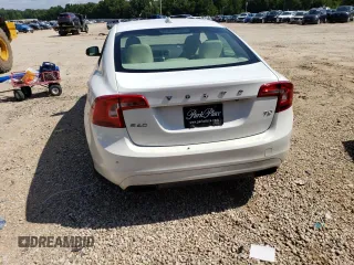 2015 Volvo S60 T5 Drive-E Premier with VIN YV140MFK9F2352762, listed as a Copart auction lot 56954263 with 162,572 mi miles. Bid and sale history available at carsss.com. Image 6.