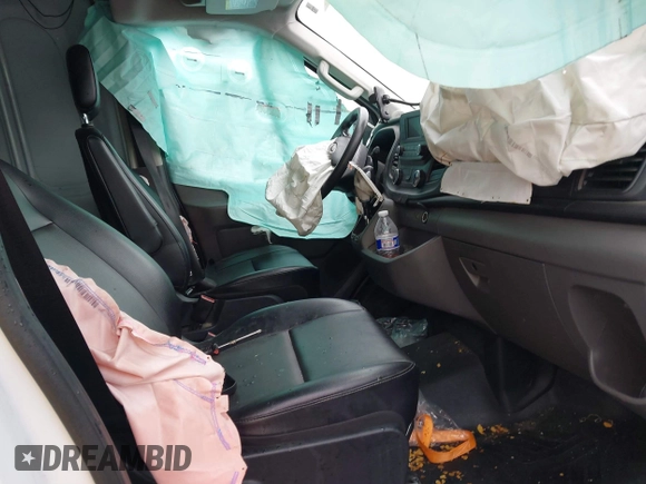 2020 Ford Transit Cargo с VIN 1FTBW3X88LKB37233, выставлен на аукционе IAAI как лот 40882872 с пробегом 101 171 миль миль и . История ставок и продаж доступна на DreamBid. Изображение 5.