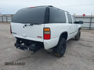 2004 GMC Yukon XL SLT with VIN 3GKGK26G14G213005, listed as a IAAI auction lot 41337600 with 174,730 mi miles. Bid and sale history available at carsss.com. Image 4.
