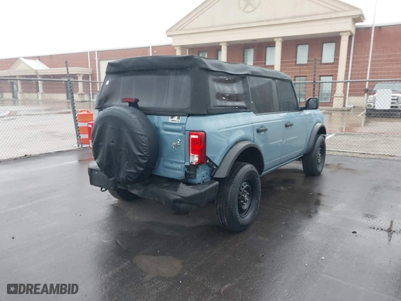 2023 Ford Bronco with VIN 1FMDE5BH2PLA98570, listed as a IAAI auction lot 41597267 with 10,261 mi miles. Bid and sale history available at carsss.com. Image 4.