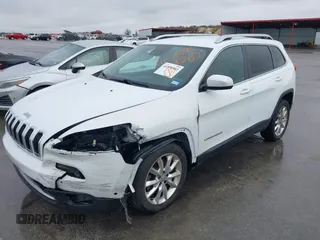 2014 Jeep Cherokee Limited with VIN 1C4PJLDS9EW225899, listed as a IAAI auction lot 41570392 with 226,226 mi miles. Bid and sale history available at carsss.com. Image 18.