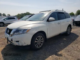 2014 Nissan Pathfinder S z VIN 5N1AR2MM4EC705596, wystawiony jako Copart lot #60879025 z przebiegiem 57 357 mil mil oraz Czysty tytuł • Clean title. Historia ofert i sprzedaży dostępna na DreamBid. Obrazek 1.