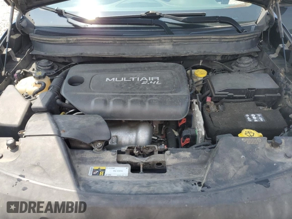 2015 Jeep Cherokee Sport z VIN 1C4PJLAB1FW632654, wystawiony jako Copart lot #65179455 z przebiegiem 220 647 mil mil oraz Szkoda całkowita • Salvage title. Historia ofert i sprzedaży dostępna na DreamBid. Obrazek 12.