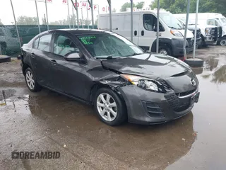 2010 Mazda 3 i Sport z VIN JM1BL1SF7A1213871, wystawiony jako IAAI lot #42362221 z przebiegiem 198 105 mil mil oraz . Historia ofert i sprzedaży dostępna na DreamBid. Obrazek 1.
