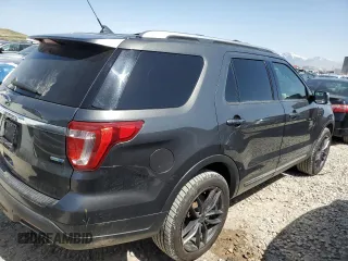 2019 Ford Explorer XLT с VIN 1FM5K8DH0KGA51826, выставлен на аукционе Copart как лот 52553815 с пробегом 98 279 миль миль и Списание • Salvage title. История ставок и продаж доступна на DreamBid. Изображение 3.
