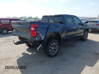 2021 Chevrolet Silverado 1500 LT z VIN 3GCUYDEDXMG111217, wystawiony jako IAAI lot #42056447 z przebiegiem 80 615 mil mil oraz . Historia ofert i sprzedaży dostępna na DreamBid. Obrazek 4.
