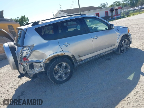 2006 Toyota RAV4 Sport with VIN JTMBK32V165000890, listed as a IAAI auction lot 41882078 with 184,761 mi miles. Bid and sale history available at carsss.com. Image 4.