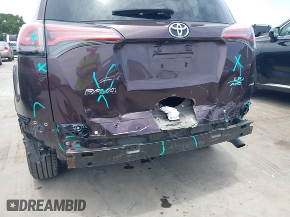 2018 Toyota RAV4 LE с VIN 2T3BFREV9JW850710, выставлен на аукционе IAAI как лот 42261615 с пробегом 69 869 миль миль и . История ставок и продаж доступна на DreamBid. Изображение 6.