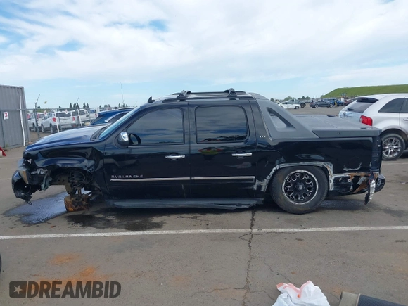 2010 Chevrolet Avalanche LTZ with VIN 3GNVKGE02AG234646, listed as a IAAI auction lot 41969830 with 243,324 mi miles and . Bid and sale history available at DreamBid. Image 15.
