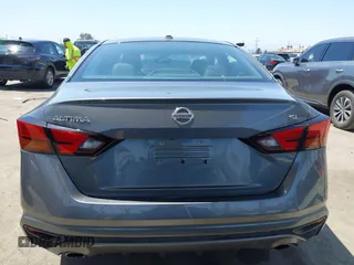 2019 Nissan Altima SL z VIN 1N4BL4EV1KC219911, wystawiony jako IAAI lot #42402741 z przebiegiem 57 849 mil mil oraz . Historia ofert i sprzedaży dostępna na DreamBid. Obrazek 17.
