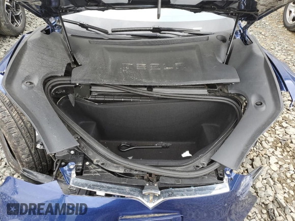 2020 Tesla Model S Long Range с VIN 5YJSA1E27LF413612, выставлен на аукционе Copart как лот 50830265 с пробегом Не указан миль и Списание • Salvage title. История ставок и продаж доступна на DreamBid. Изображение 11.