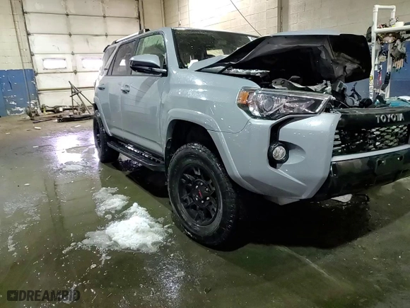 2017 Toyota 4Runner SR5 with VIN JTEBU5JR1H5420514, listed as a Copart auction lot 45979755 with 91,948 mi miles and Clean Title. Bid and sale history available at carsss.com. Image 14.