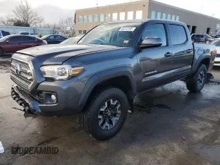 2017 Toyota Tacoma SR5 with VIN 3TMCZ5AN4HM052833, listed as a Copart auction lot 54532055 with 86,379 mi miles and Salvage title. Bid and sale history available at DreamBid. Image 1.