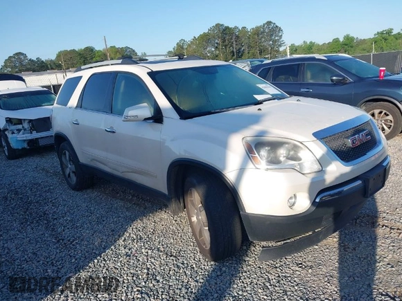 2011 GMC Acadia SLT1 with VIN 1GKKVRED7BJ322081, listed as a IAAI auction lot 42005039 with 202,325 mi miles. Bid and sale history available at carsss.com. Image 1.