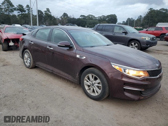 2016 Kia Optima LX with VIN 5XXGT4L32GG105361, listed as a Copart auction lot 82678114 with 58,031 mi miles and Salvage Title. Bid and sale history available at carsss.com. Image 4.
