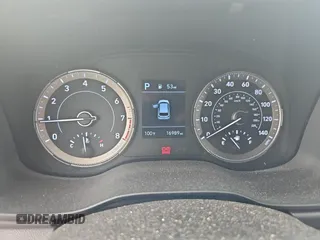 2020 Hyundai Venue SEL with VIN KMHRC8A36LU024463, listed as a Copart auction lot 56528095 with 16,989 mi miles and Clean Title. Bid and sale history available at DreamBid. Image 8.