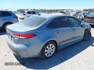 2025 Toyota Corolla LE z VIN 5YFB4MDEXSP240479, wystawiony jako IAAI lot #41769331 z przebiegiem 1075 mil mil oraz . Historia ofert i sprzedaży dostępna na DreamBid. Obrazek 4.