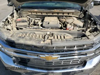 2021 Chevrolet Silverado 1500 LT with VIN 3GCUYDET4MG400195, listed as a Copart auction lot 77699684 with 111,613 mi miles and Salvage Title. Bid and sale history available at carsss.com. Image 11.