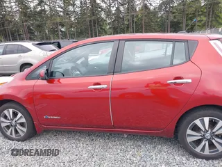2013 Nissan LEAF SL with VIN 1N4AZ0CPXDC411967, listed as a IAAI auction lot 42120907 with 102,035 mi miles. Bid and sale history available at carsss.com. Image 14.