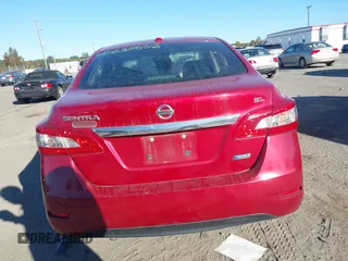 2013 Nissan Sentra SV with VIN 3N1AB7AP8DL625812, listed as a IAAI auction lot 40632556 with 153,114 mi miles. Bid and sale history available at carsss.com. Image 15.