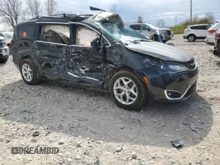 2020 Chrysler Pacifica Limited z VIN 2C4RC1GG0LR130605, wystawiony jako Copart lot #53888655 z przebiegiem Nie podano mil oraz Nie do naprawy • Non repairable. Historia ofert i sprzedaży dostępna na DreamBid. Obrazek 4.