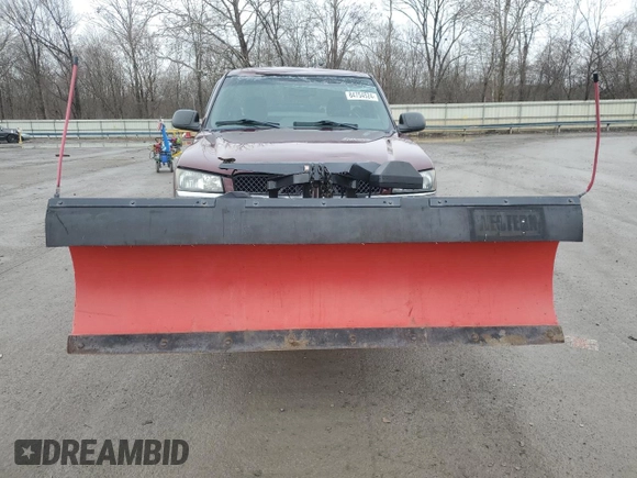 2003 Chevrolet Silverado 1500 LS with VIN 1GCEK14V33Z126249, listed as a Copart auction lot 84754524 with 105,267 mi miles and Salvage Title. Bid and sale history available at DreamBid. Image 5.
