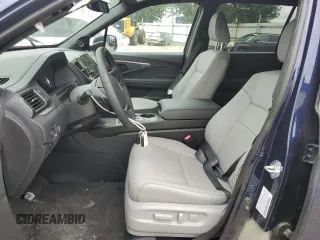 2025 Honda Passport EX-L с VIN 5FNYF8H53SB001955, выставлен на аукционе Copart как лот 61073885 с пробегом 6 613 миль миль и Списание • Salvage title. История ставок и продаж доступна на DreamBid. Изображение 7.